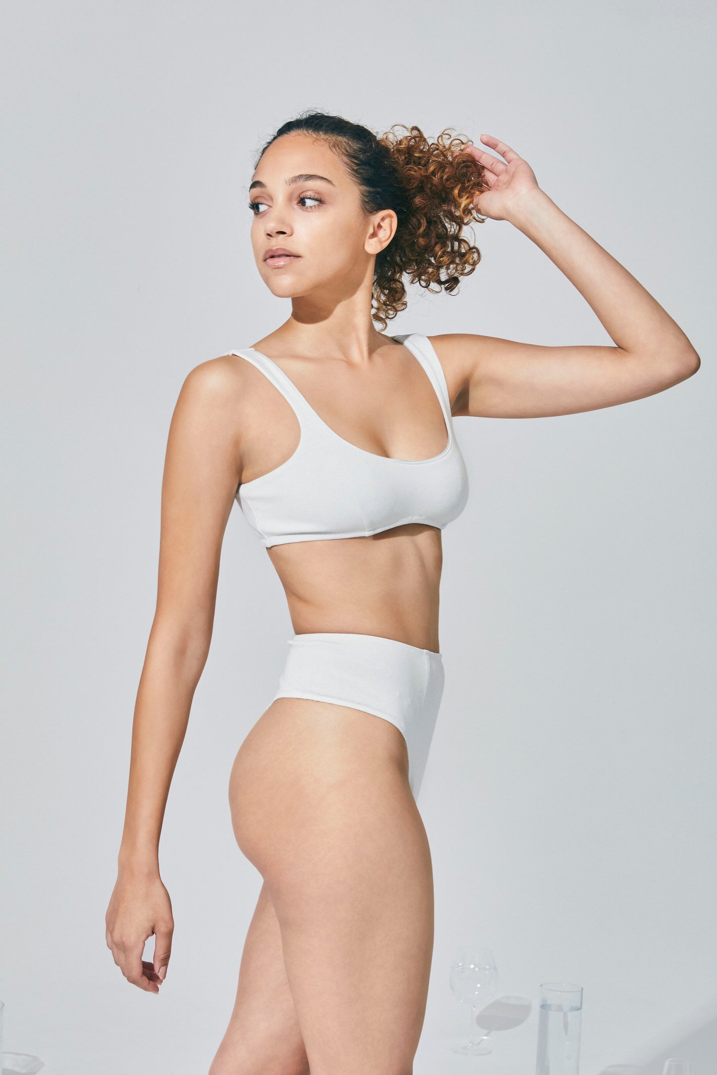 Scoop neck bralette<br> GREY