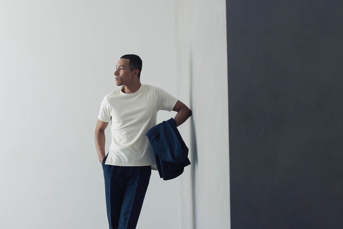 Side Slit T-shirt<br> OFF WHITE